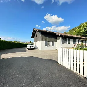 https://au-calme.hotels-rhonealpes.com